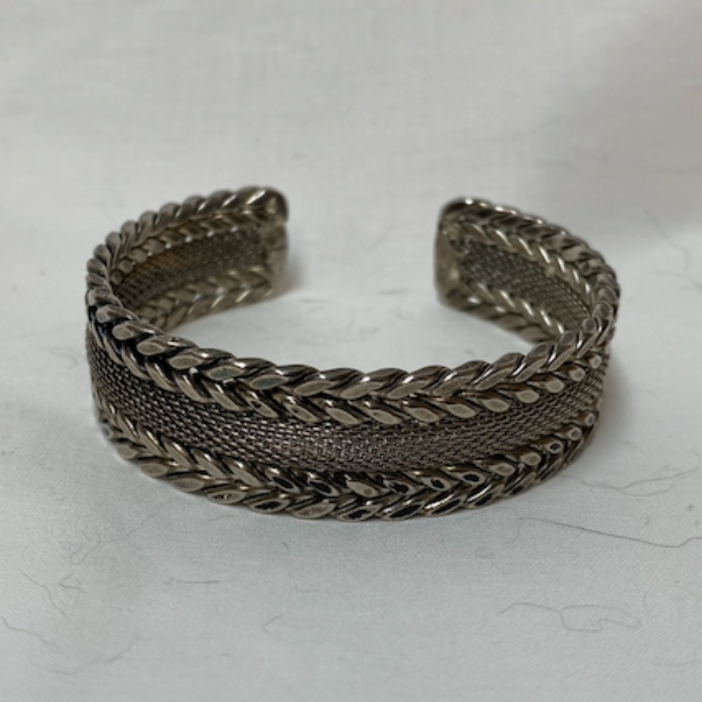 Vintage metal silver weave cuff bracelet